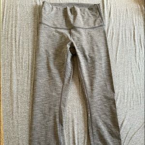 EUC lululemon leggings size 6